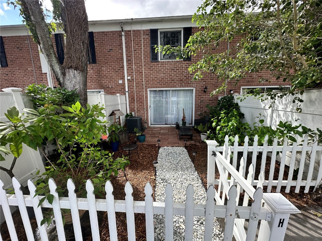 13709 Juniper Blossom Drive #0 Tampa FL 33618 - LAKE MAGDALENE TB8391883 image6