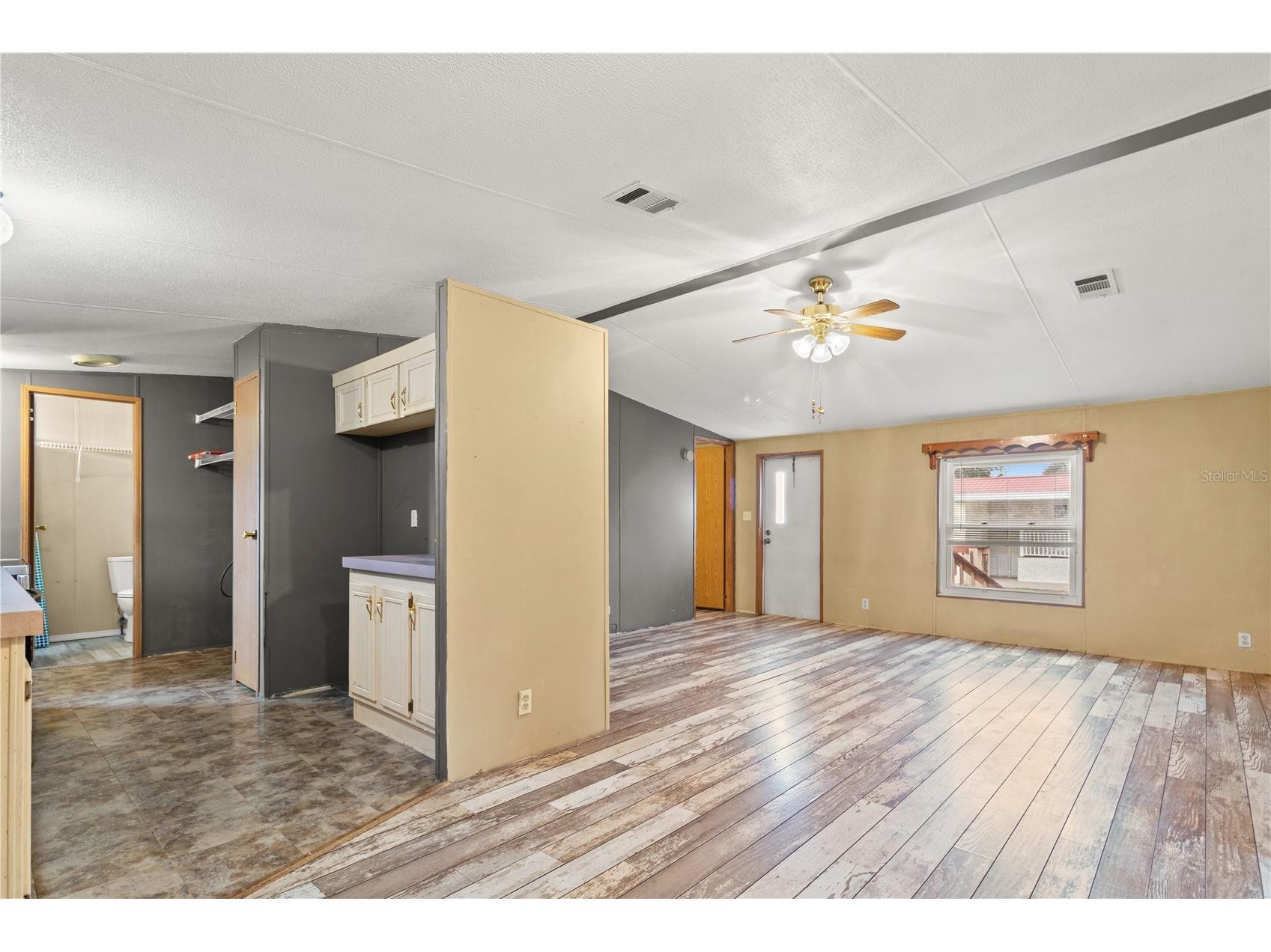 1371 NW 12th Lane Lake Panasoffkee FL 33538 G5110759 image2