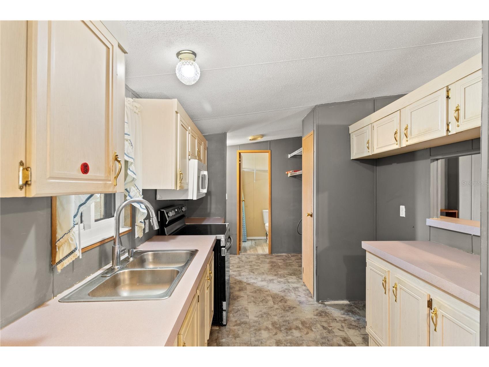 1371 NW 12th Lane Lake Panasoffkee FL 33538 G5110759 image7