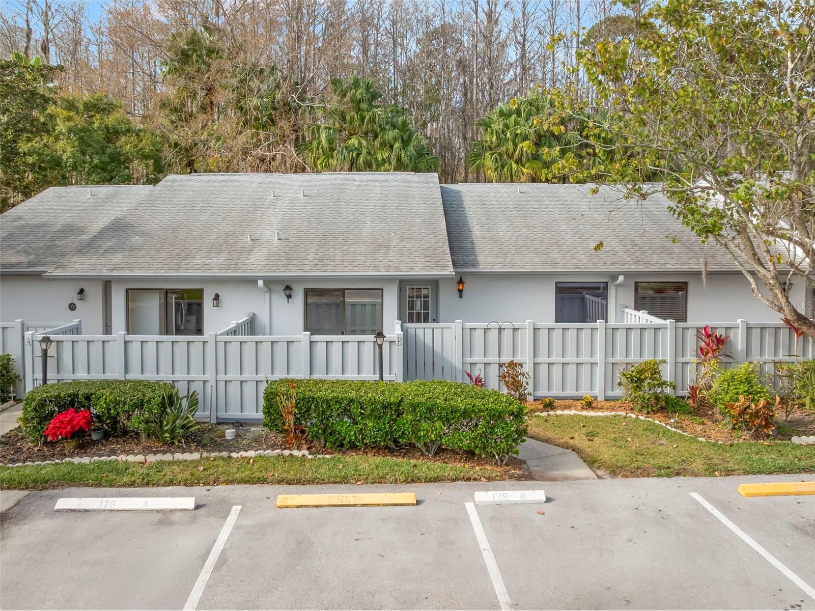 1371 Pine Ridge Circle E #B Tarpon Springs FL 34688 TB8464939 image1