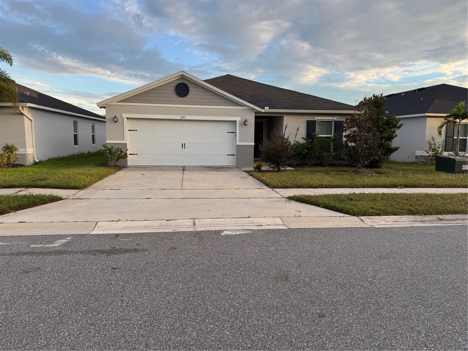 1371 Pompay Drive Davenport FL 33896 O6346122 image1