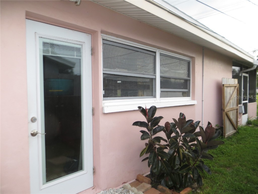 1371 Summerlin Drive Clearwater FL 33764 U8242534 image1