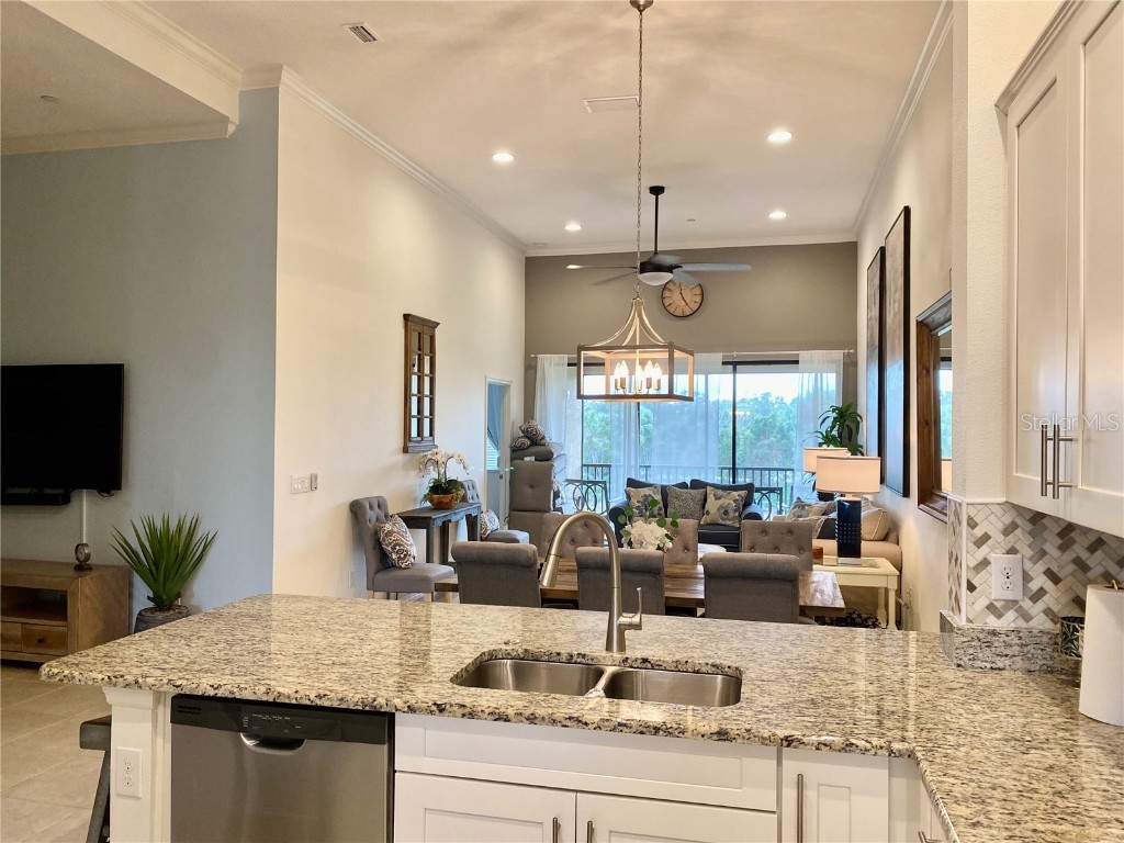 13710 Messina Loop #203 Bradenton FL 34211 A4554059 image6