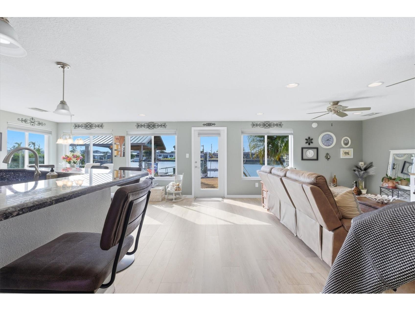 13711 Evelane Drive Hudson FL 34667 - DIRECT GULF ACCESS W7882379 image18