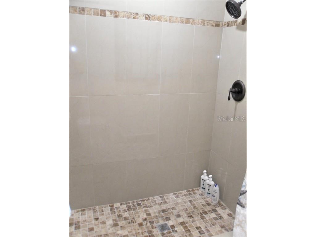 13711 Gulf Boulevard #1 Madeira Beach FL 33708 - BOCA CEIGA BAY TB8400497 image21