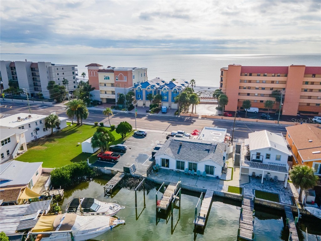 13711 Gulf Boulevard #1 Madeira Beach FL 33708 - BOCA CEIGA BAY TB8400497 image3