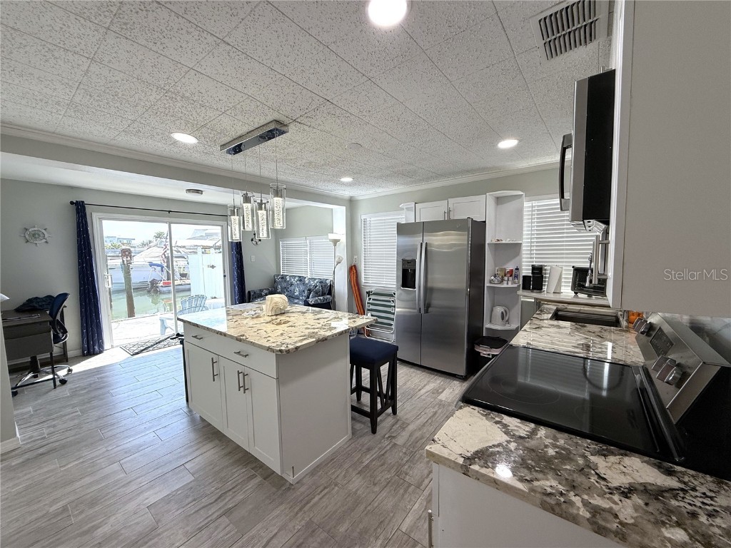 13711 Gulf Boulevard #1 Madeira Beach FL 33708 - BOCA CEIGA BAY TB8400497 image8