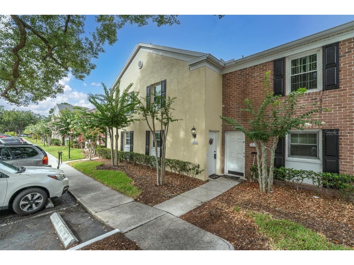 13712 Orange Sunset Drive Tampa FL 33618 - LAKE MAGDALENE T3534122 image1