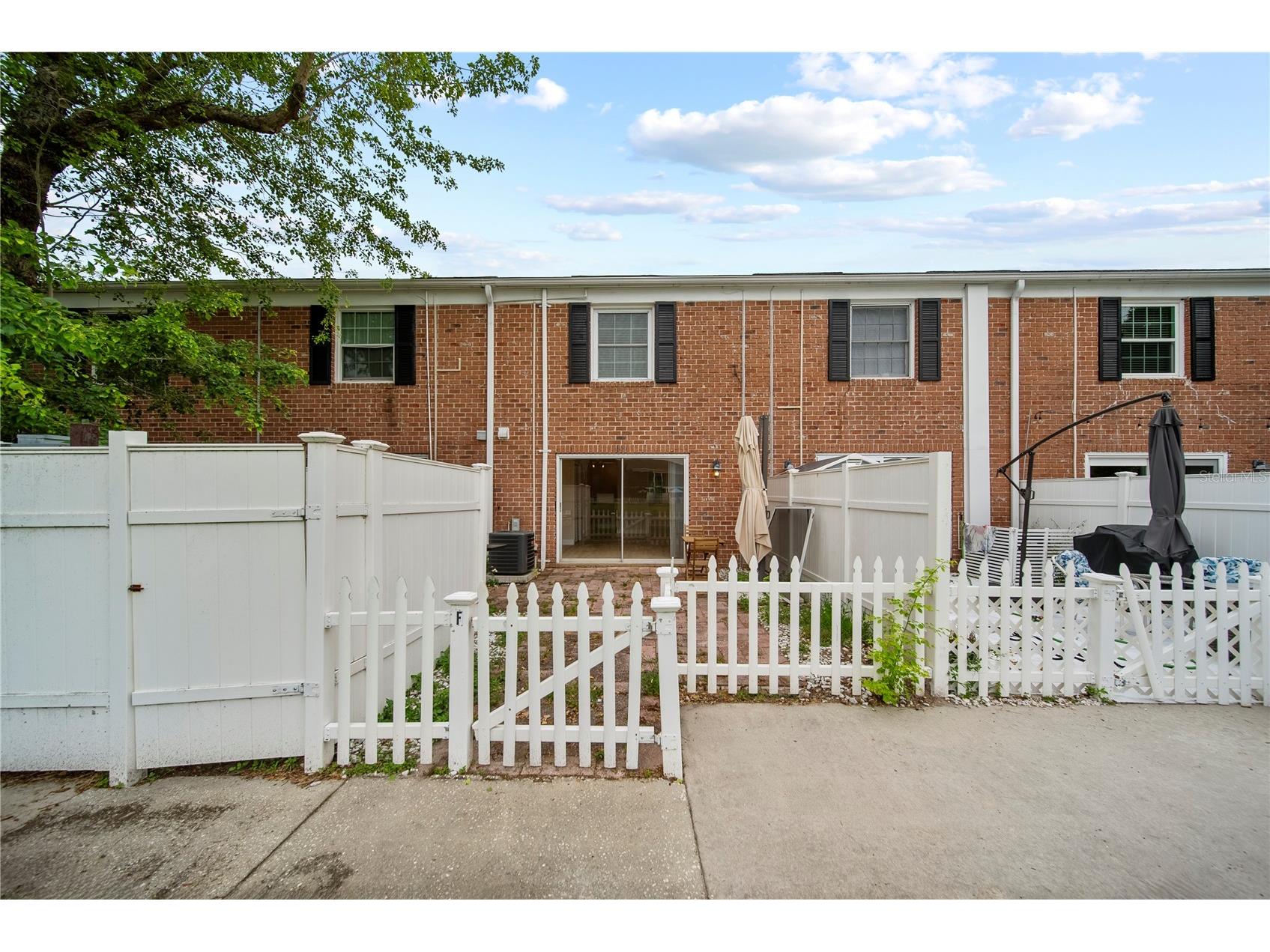 13713 Juniper Blossom Drive Tampa FL 33618 TB8436559 image20