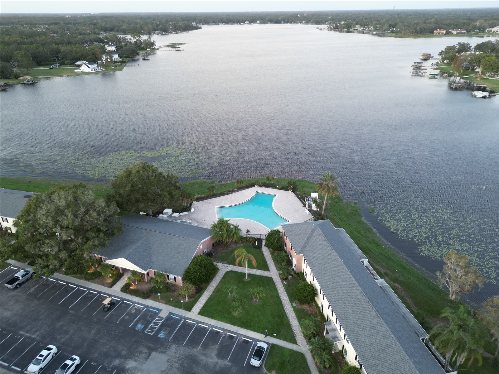 13713 Juniper Blossom Drive Tampa FL 33618 TB8436559 image22