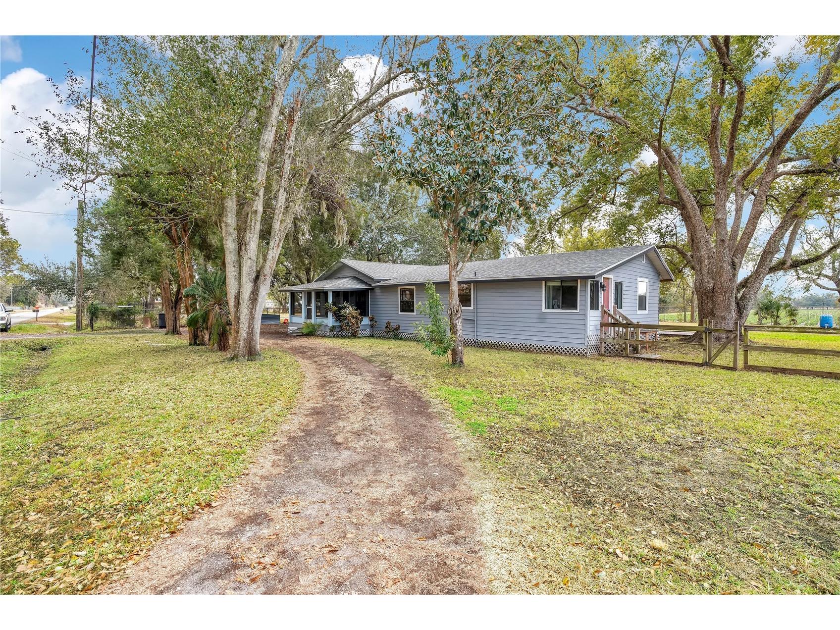 13713 Walden Sheffield Road Dover FL 33527 L4958476 image2