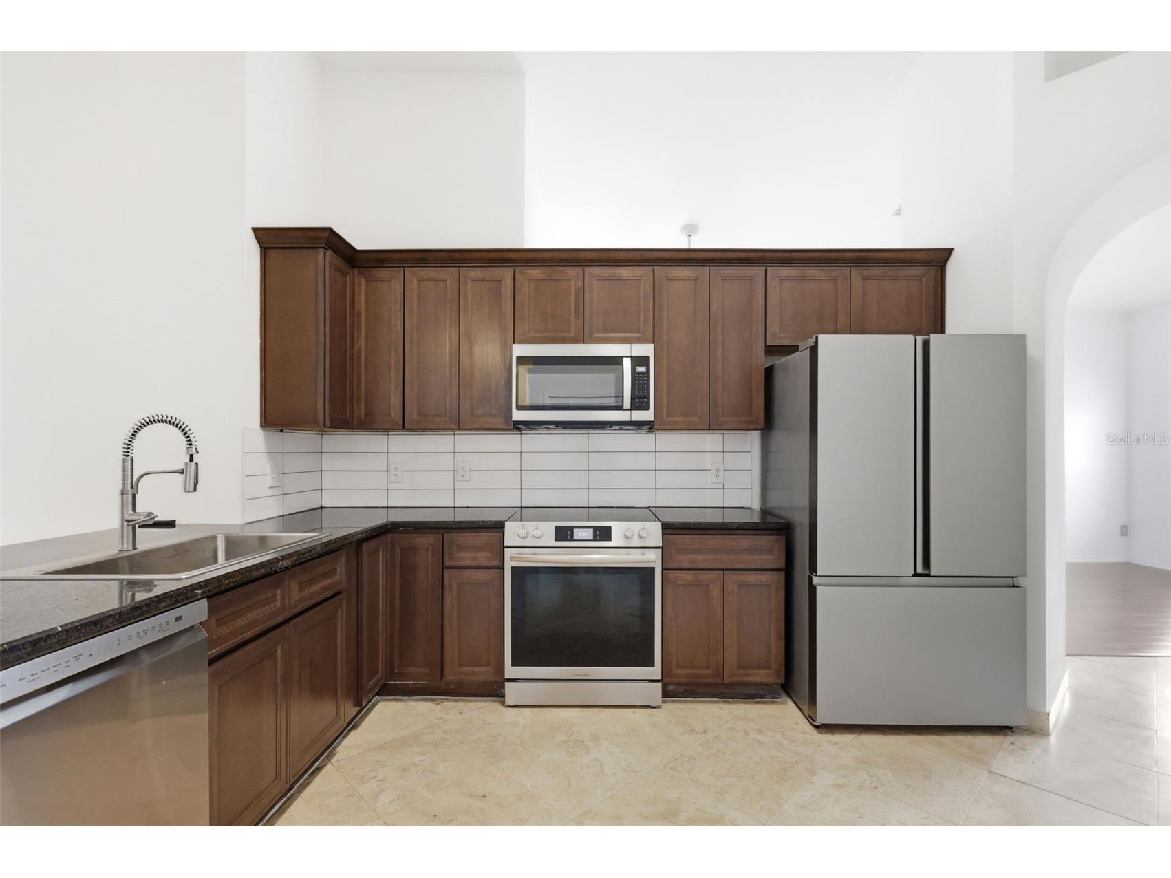 13714 Huntwick Drive Orlando FL 32837 O6423214 image3