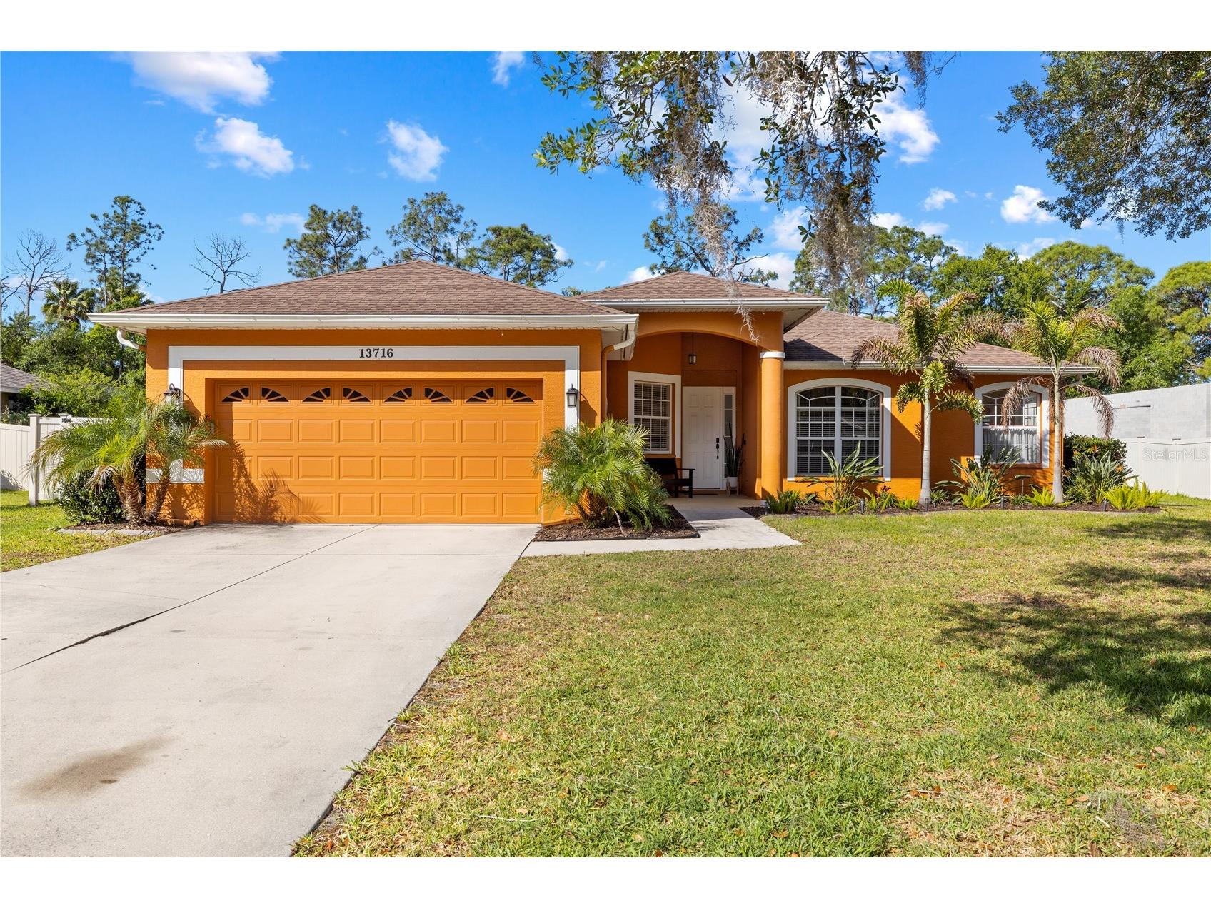 13716 18th Place E Bradenton FL 34212 TB8497228 image1