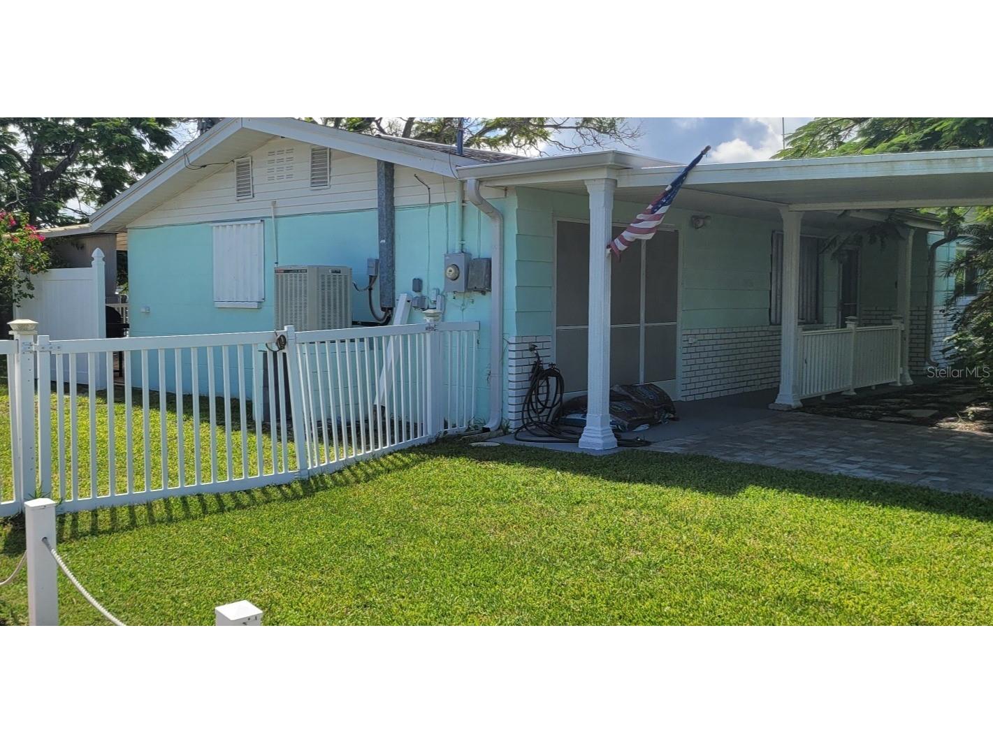 13716 Britton Drive Hudson FL 34667 W7878200 image1