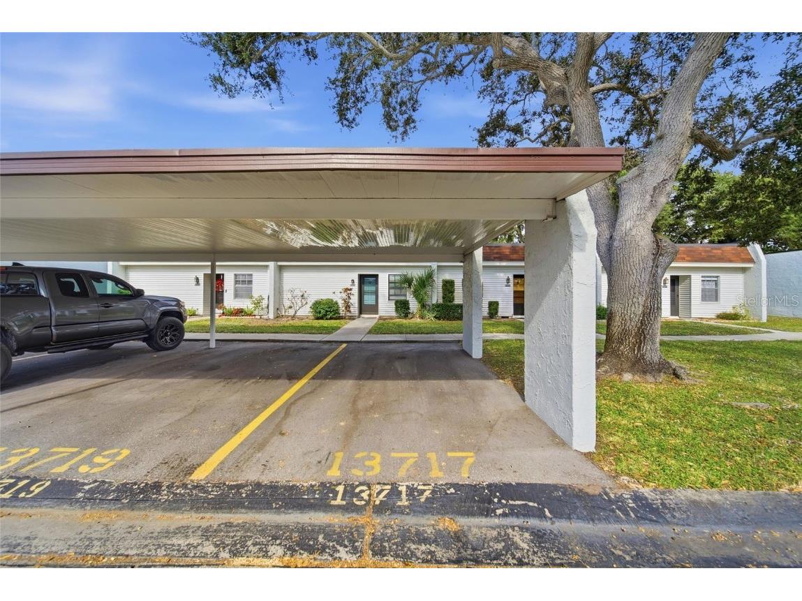 13717 Mission Oaks Boulevard Seminole FL 33776 TB8454165 image17