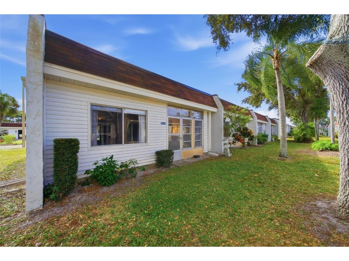 13717 Mission Oaks Boulevard Seminole FL 33776 TB8454165 image19