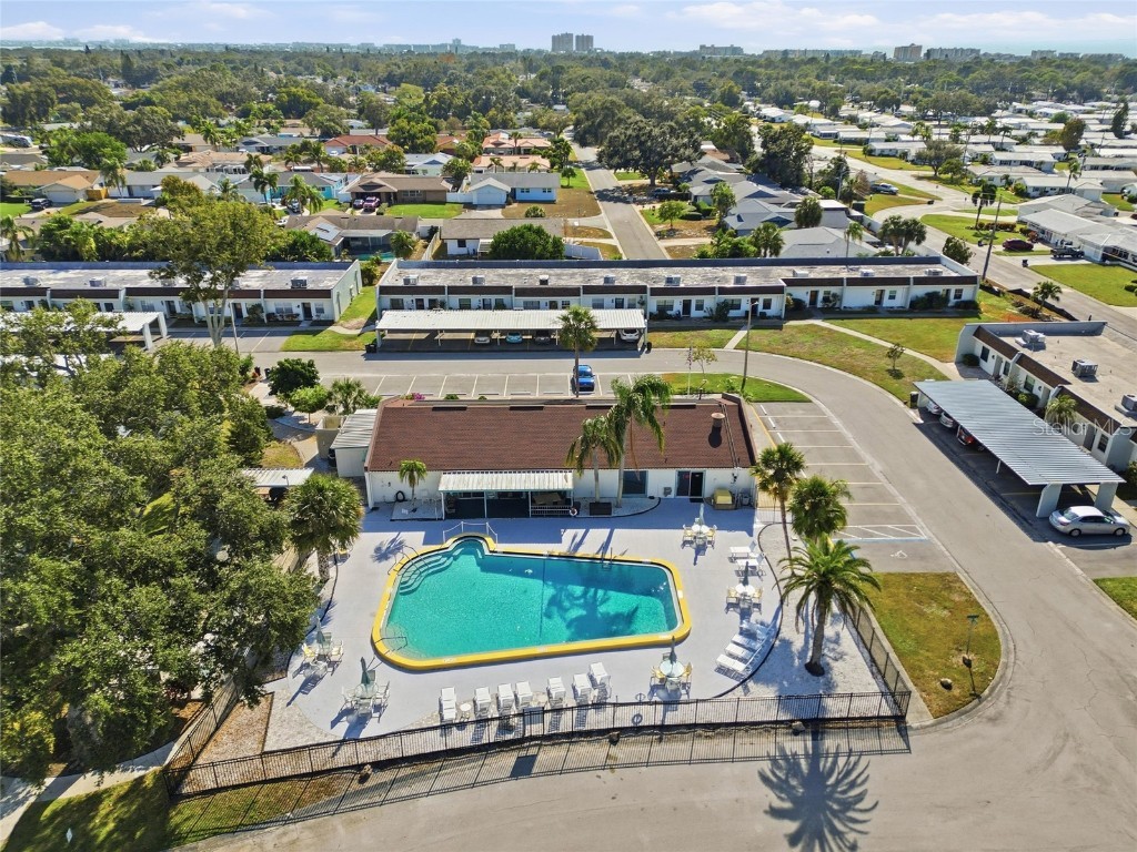 13717 Mission Oaks Boulevard Seminole FL 33776 TB8454165 image20