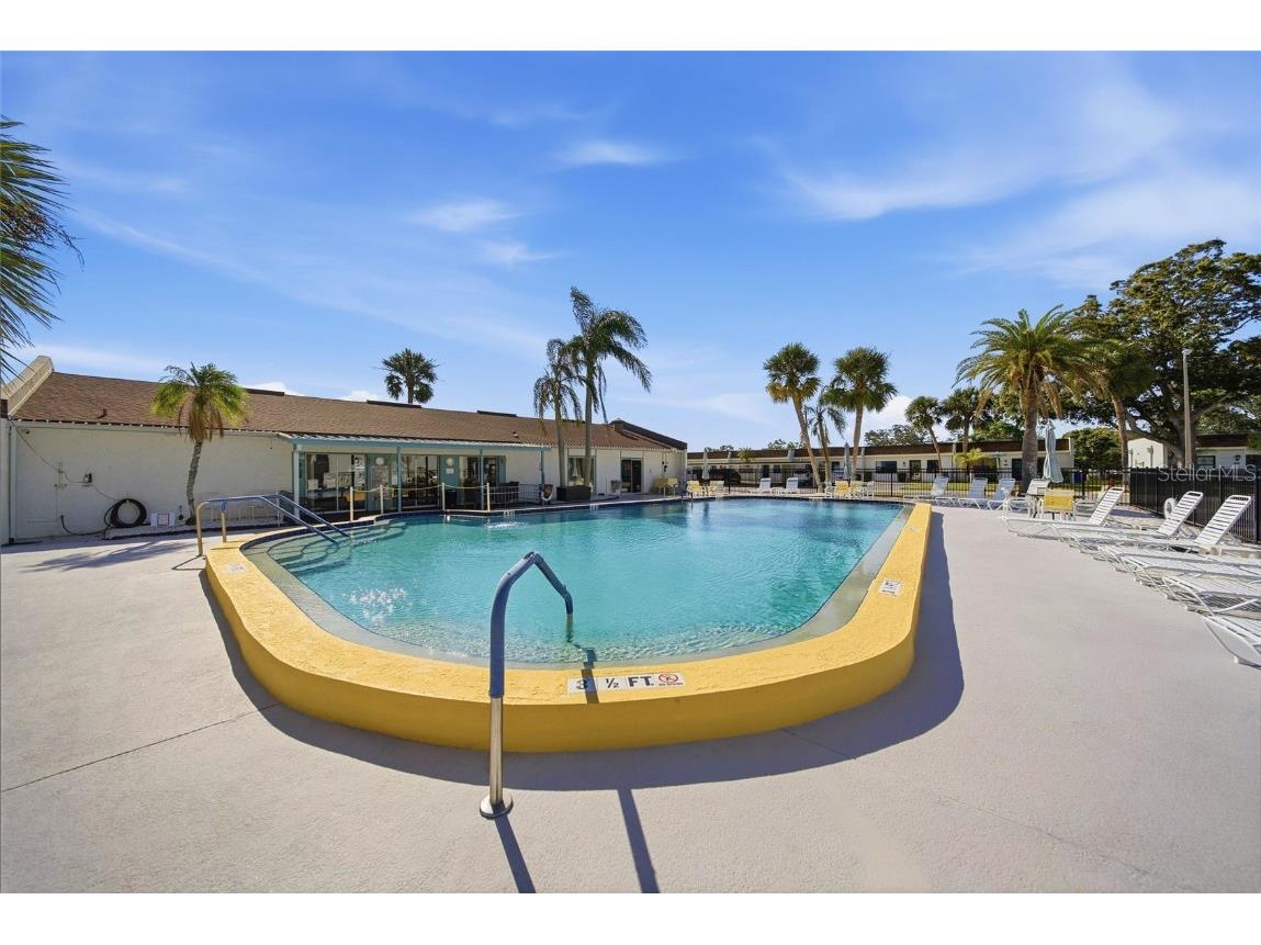 13717 Mission Oaks Boulevard Seminole FL 33776 TB8454165 image24