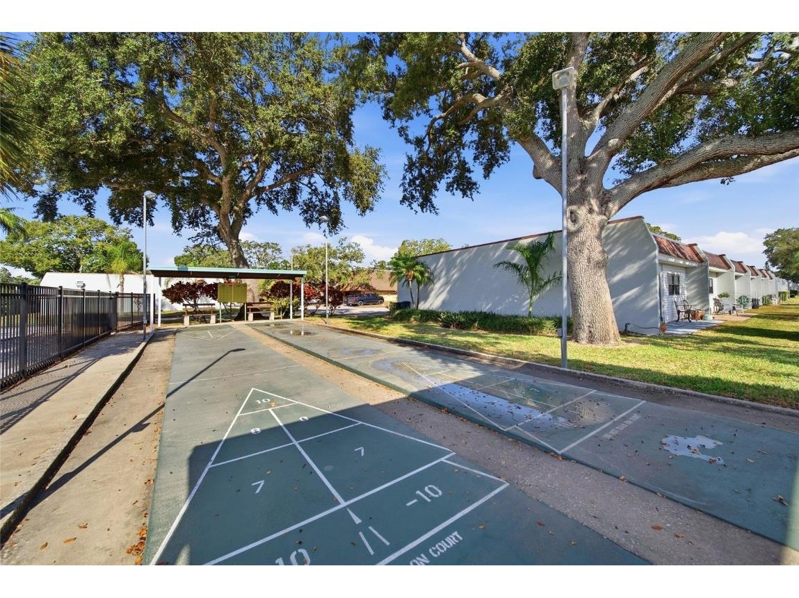 13717 Mission Oaks Boulevard Seminole FL 33776 TB8454165 image26