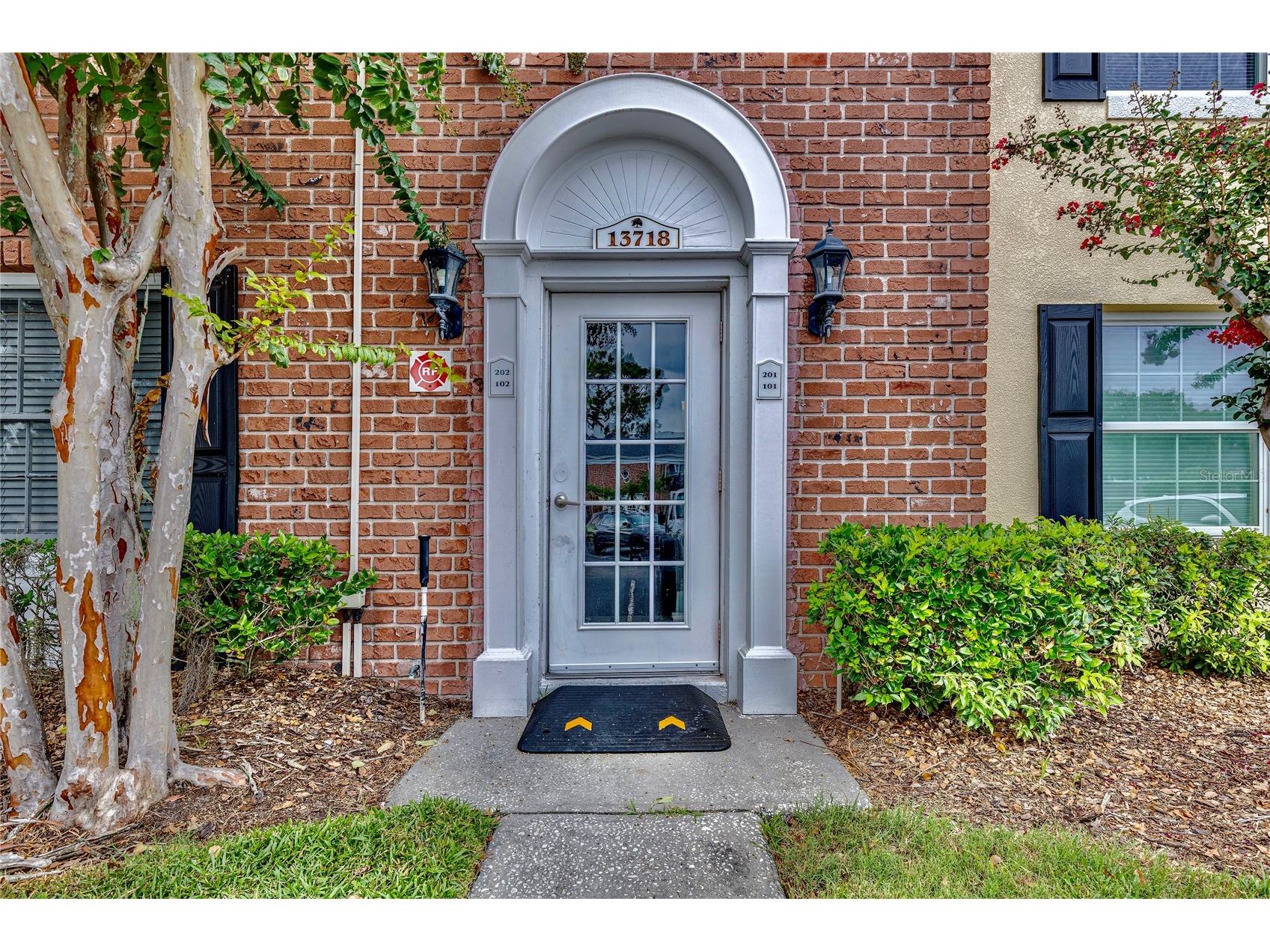 13718 Orange Sunset Drive #202 Tampa FL 33618 TB8407198 image1