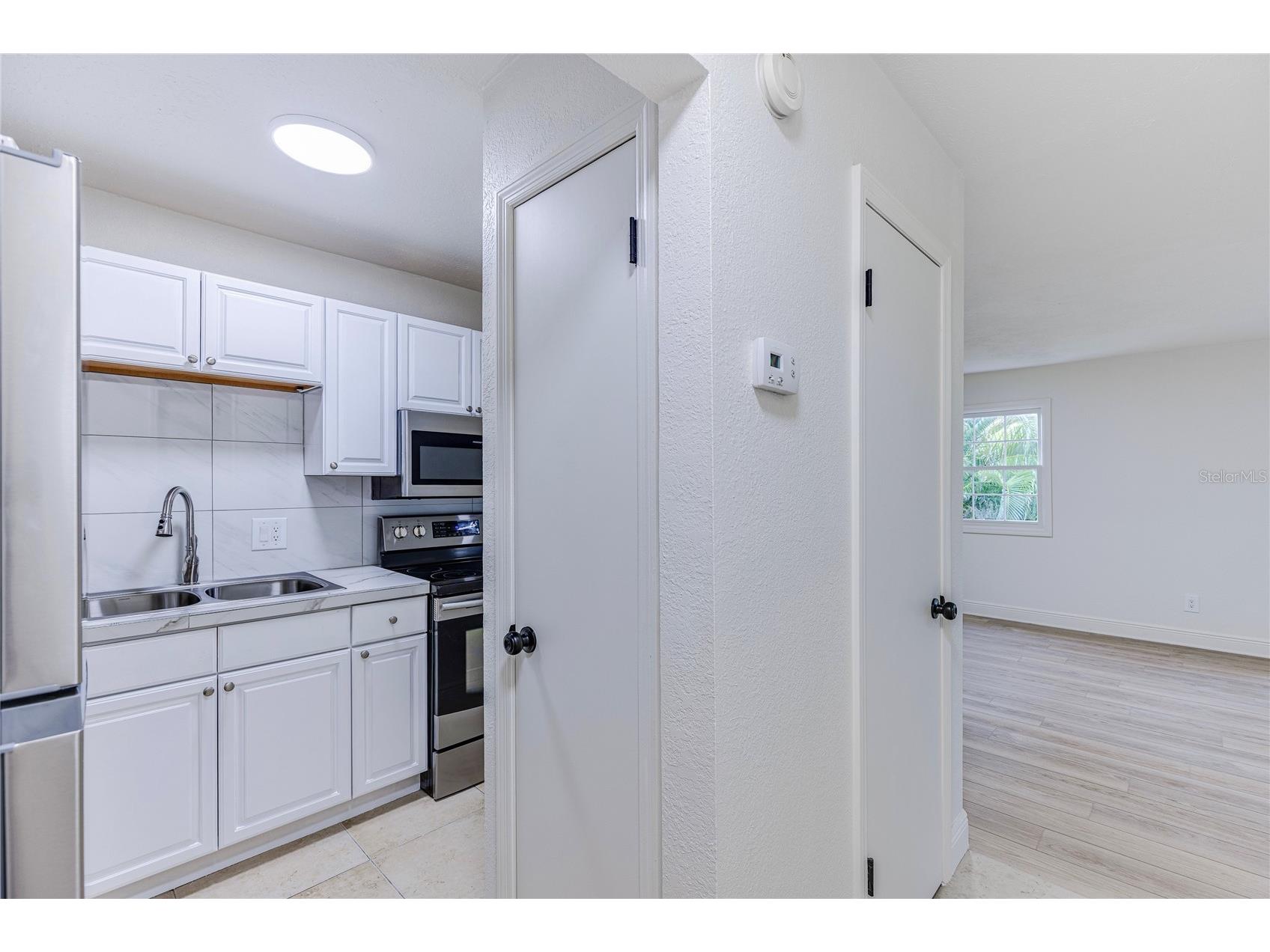 13718 Orange Sunset Drive #202 Tampa FL 33618 TB8407198 image11