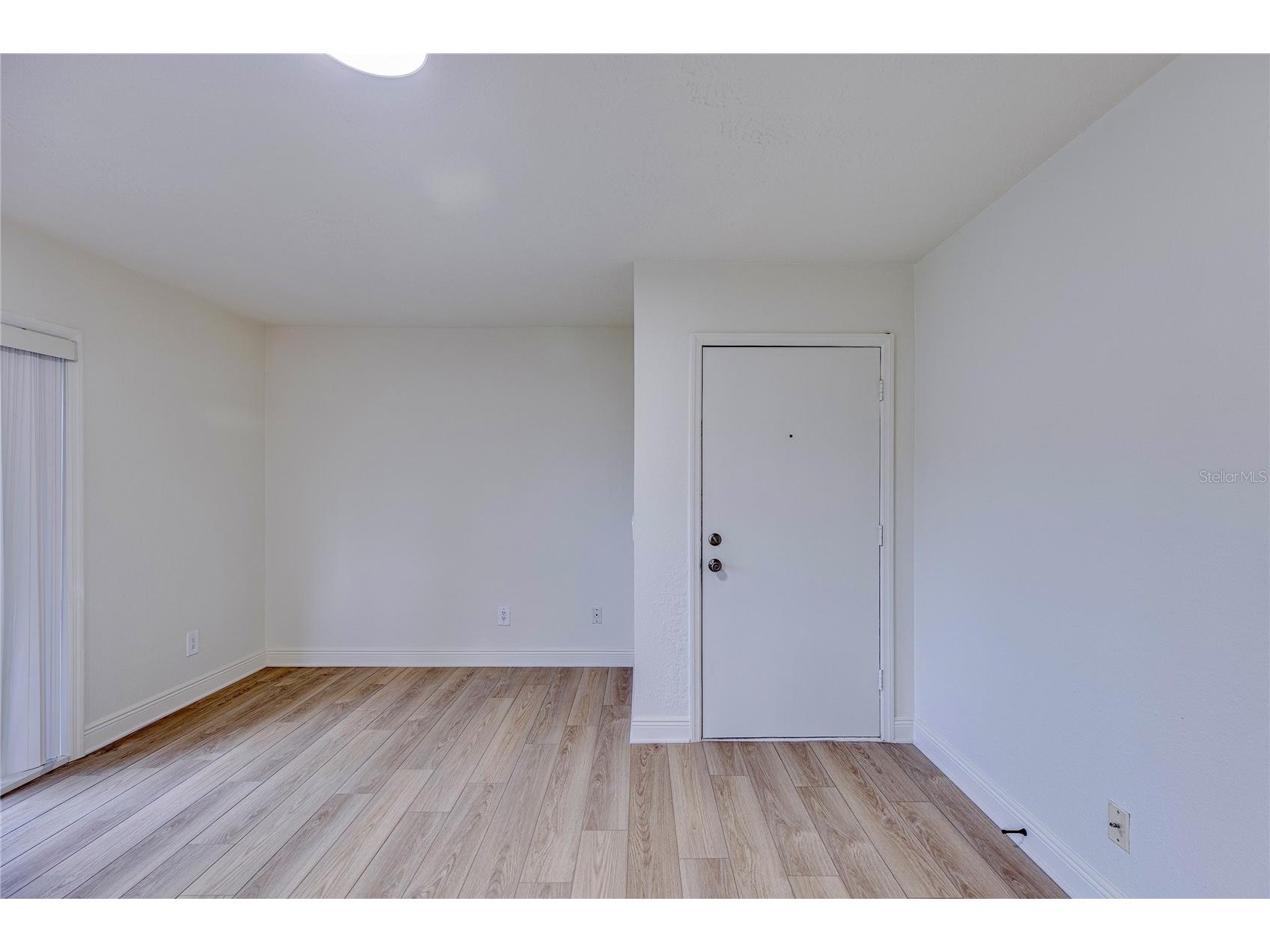 13718 Orange Sunset Drive #202 Tampa FL 33618 TB8407198 image3