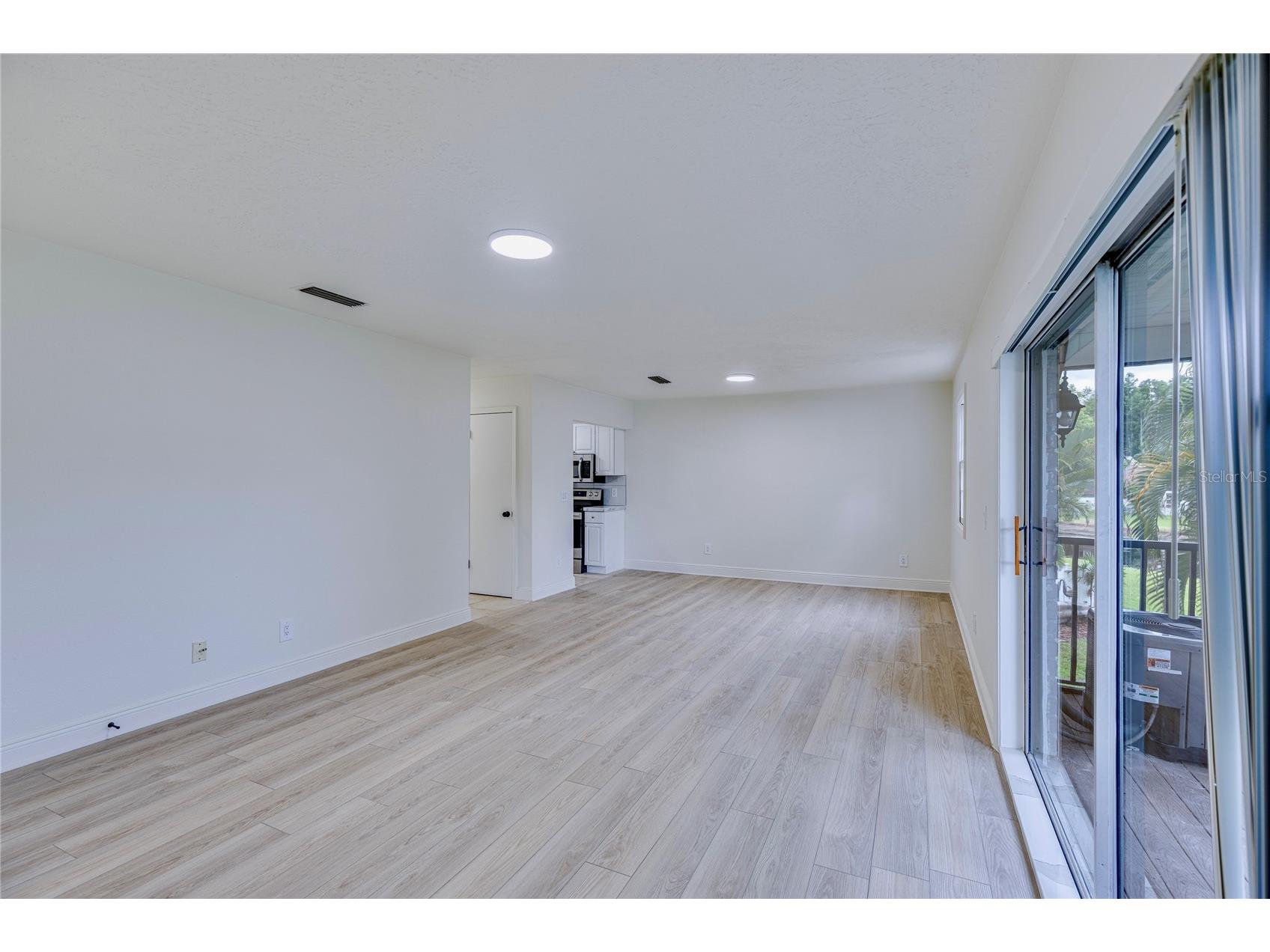 13718 Orange Sunset Drive #202 Tampa FL 33618 TB8407198 image5