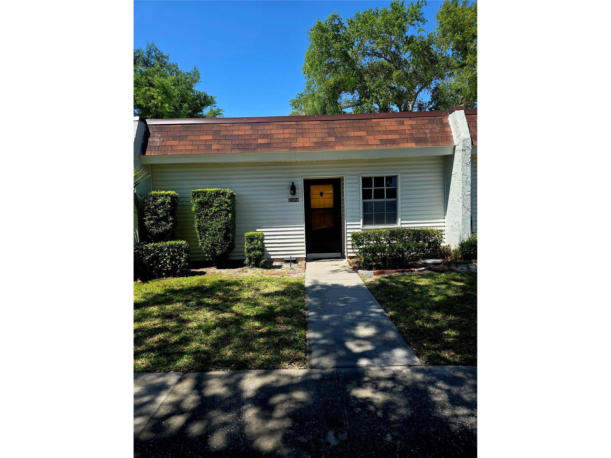 13719 Mission Oaks Boulevard #0 Seminole FL 33776 TB8498960 image1