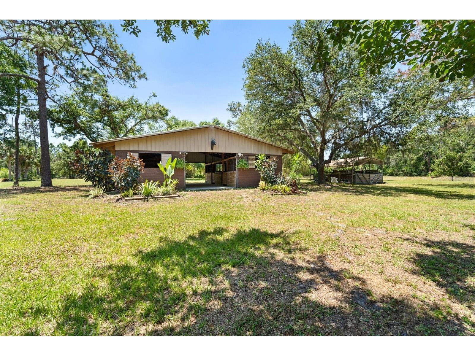 13719 Seminole Trail Wimauma FL 33598 A4677959 image40