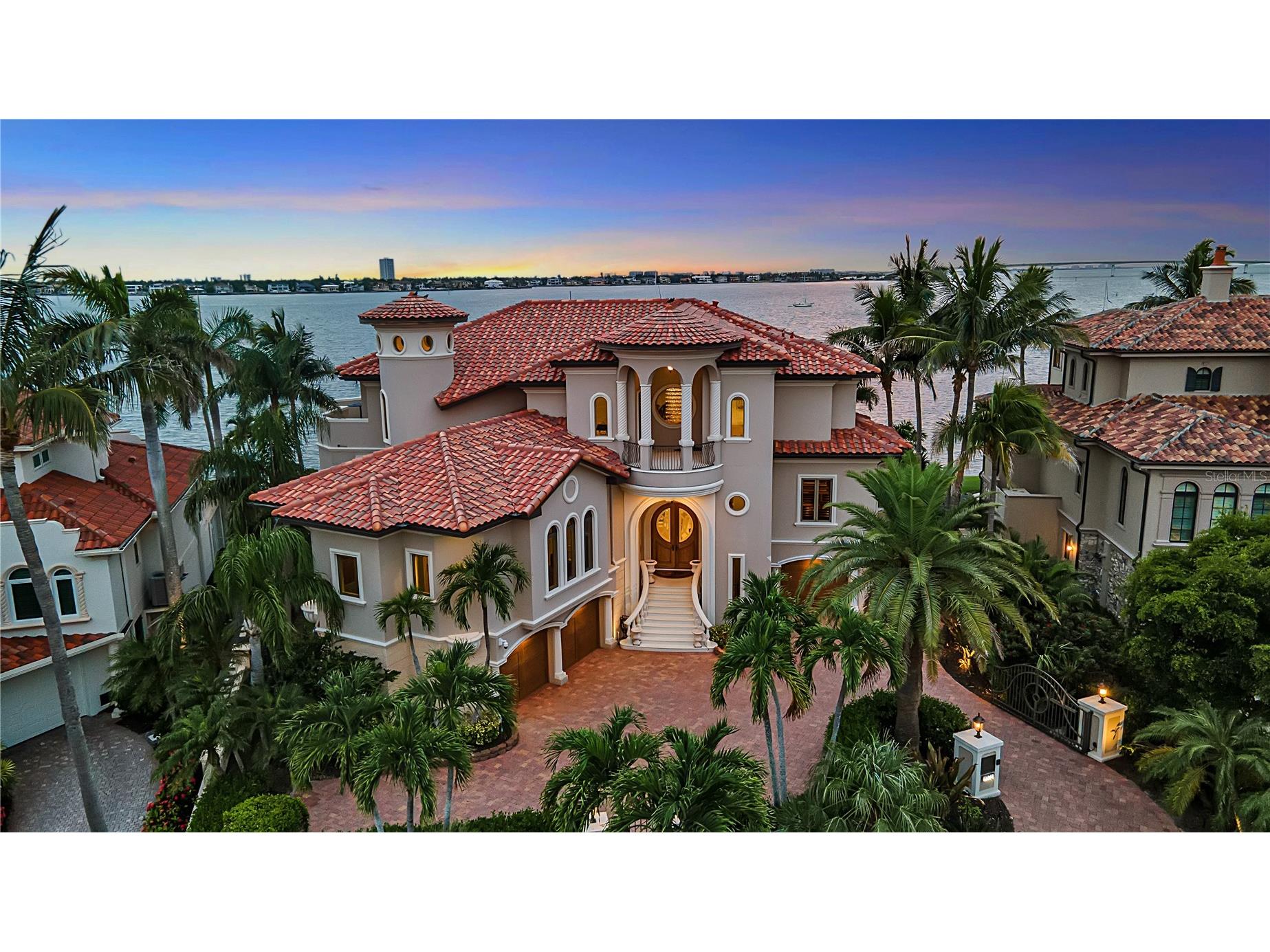 1372 Harbor Drive Sarasota FL 34239 - SARASOTA BAY A4699257 image1