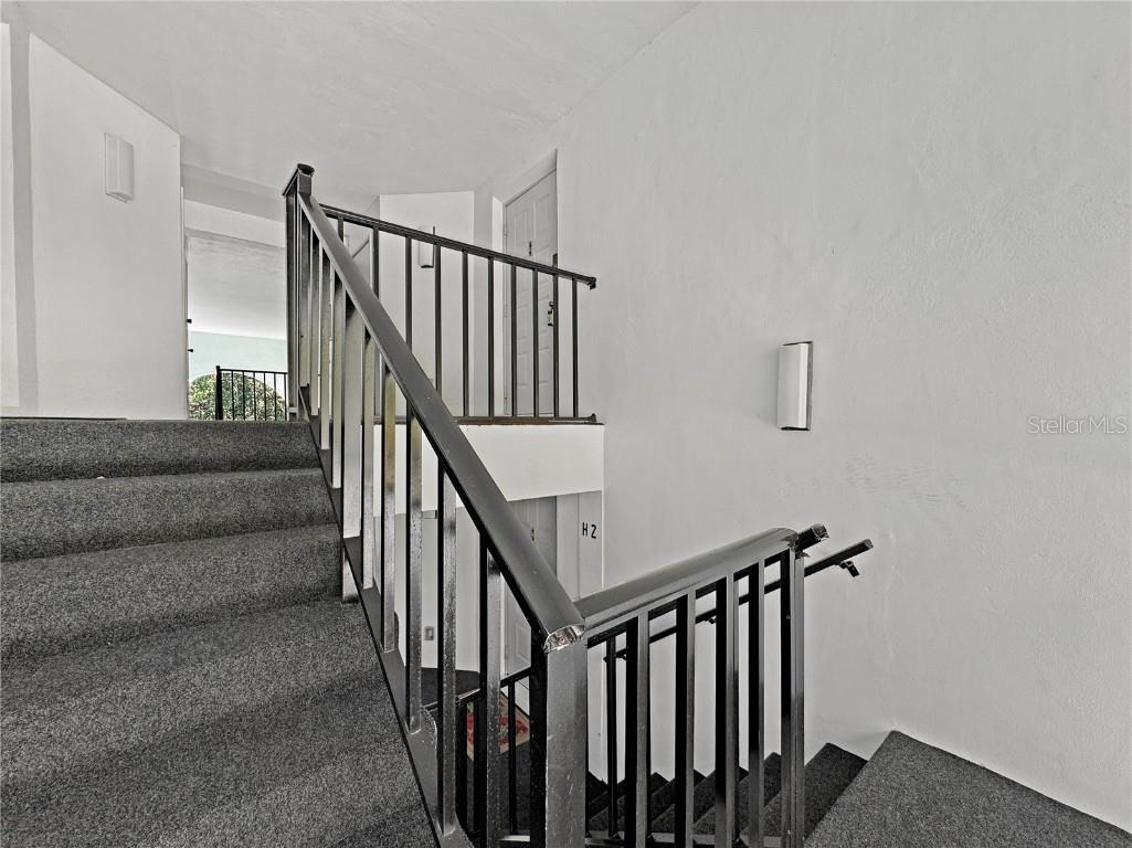 1372 Pine Ridge Circle E #H3 Tarpon Springs FL 34688 TB8450654 image4