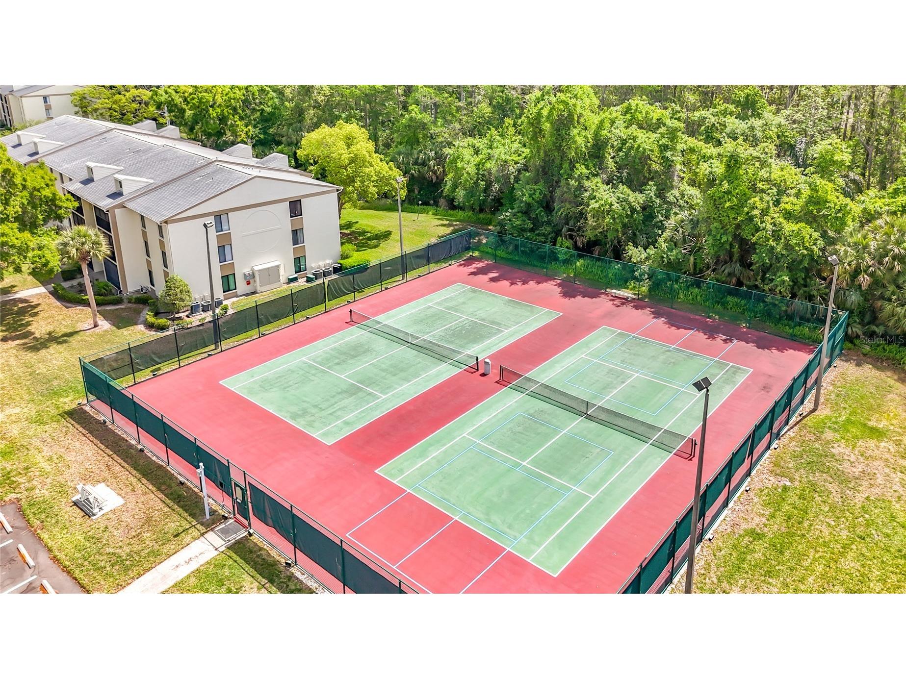 1372 Pine Ridge Circle E #H3 Tarpon Springs FL 34688 TB8493883 image46