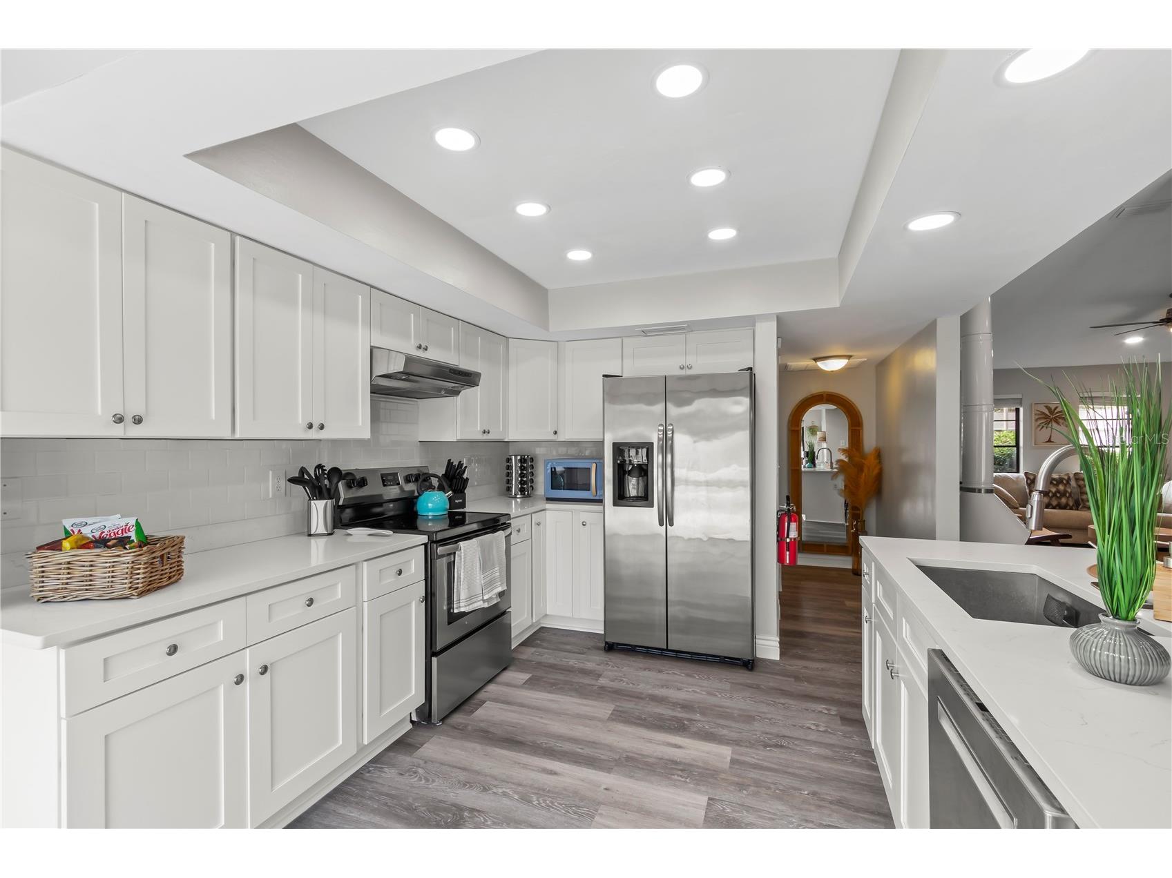 1372 Tenby Way Palm Harbor FL 34683 TB8496995 image22