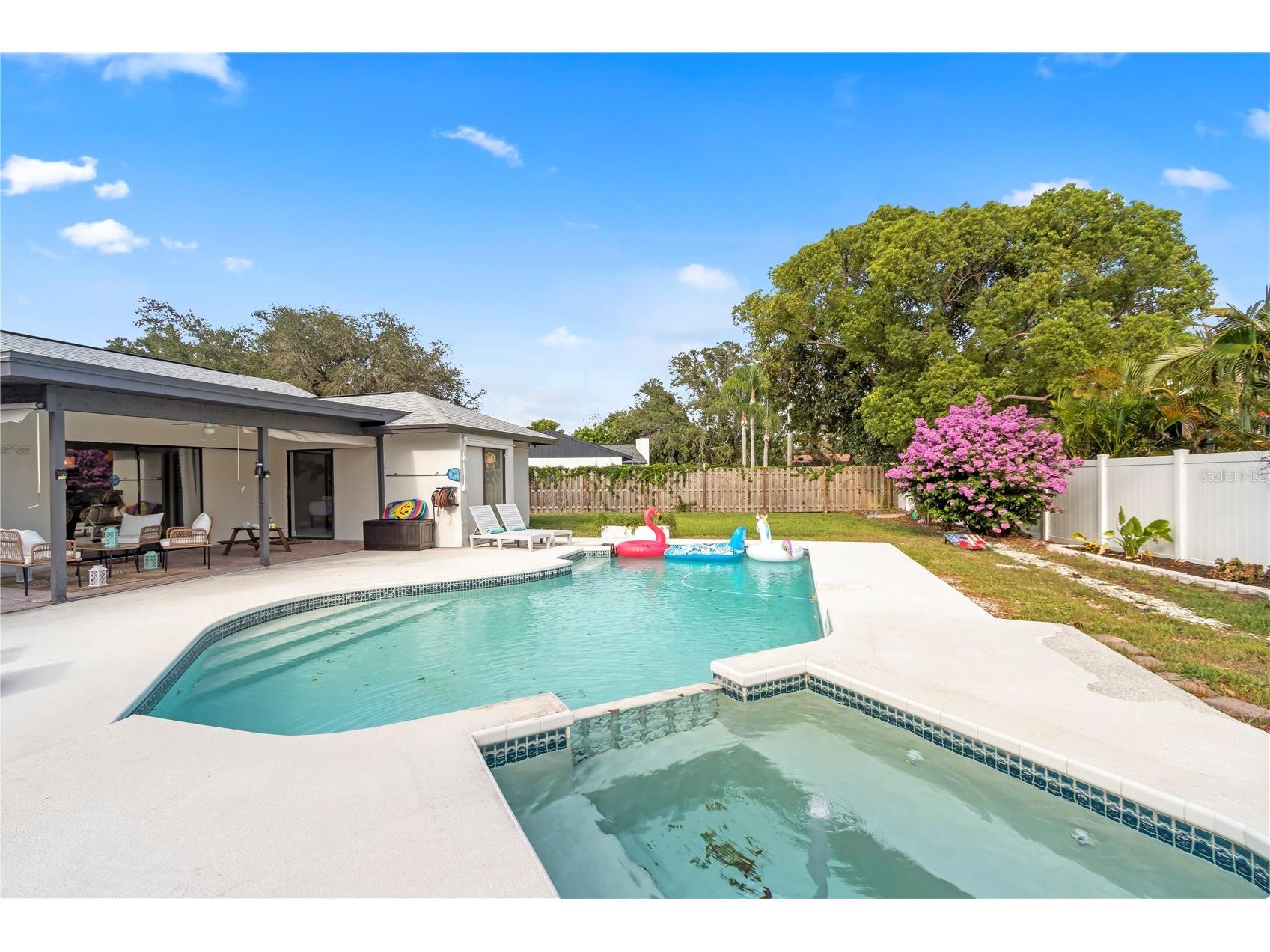1372 Tenby Way Palm Harbor FL 34683 TB8496995 image37