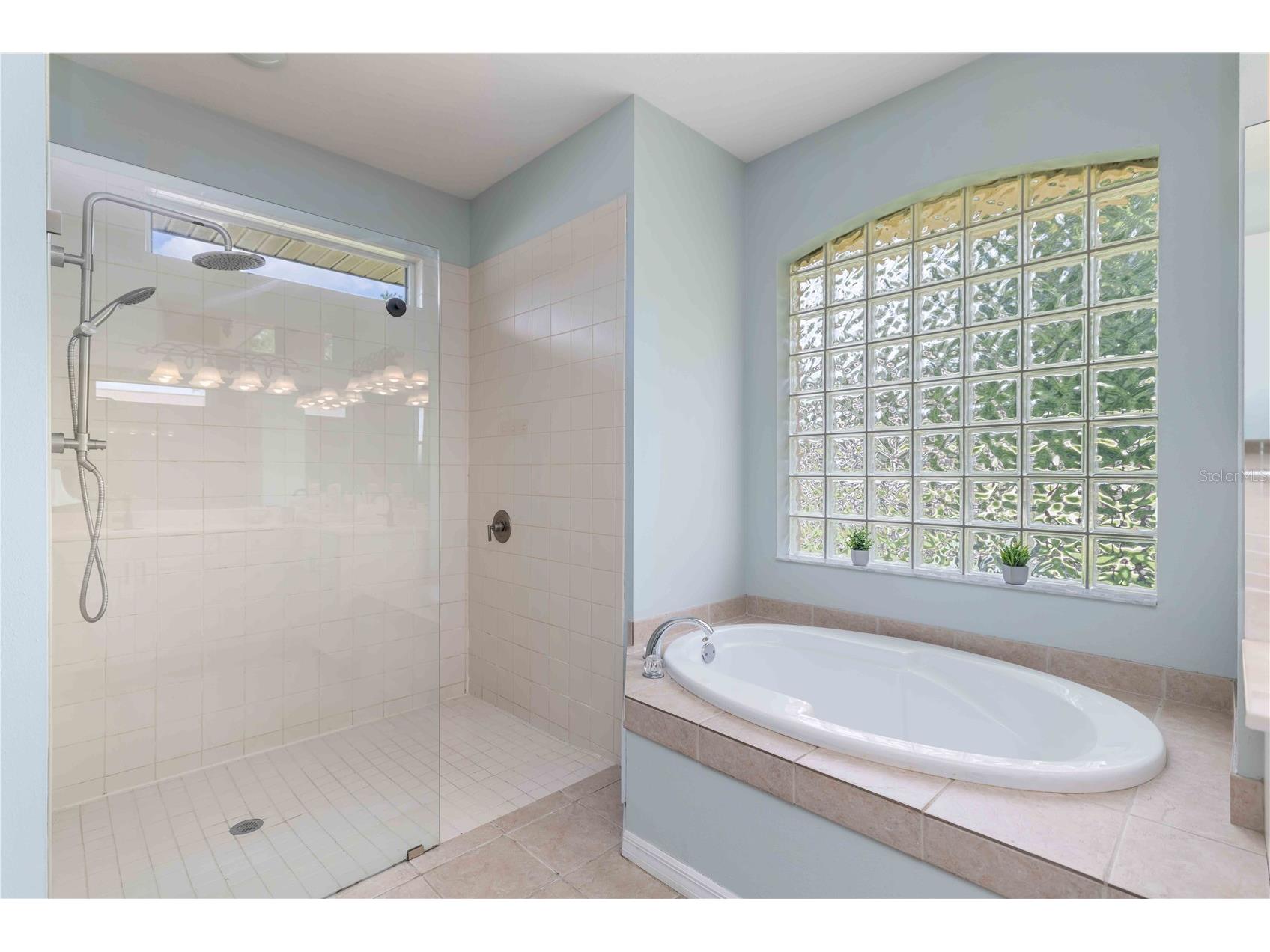 13720 18th Place E Bradenton FL 34212 A4692683 image39