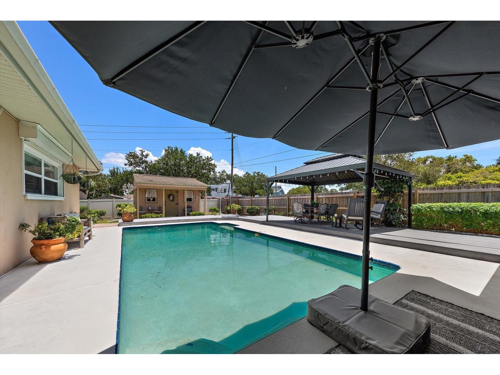 13720 94th Avenue Seminole FL 33776 TB8512629 image20