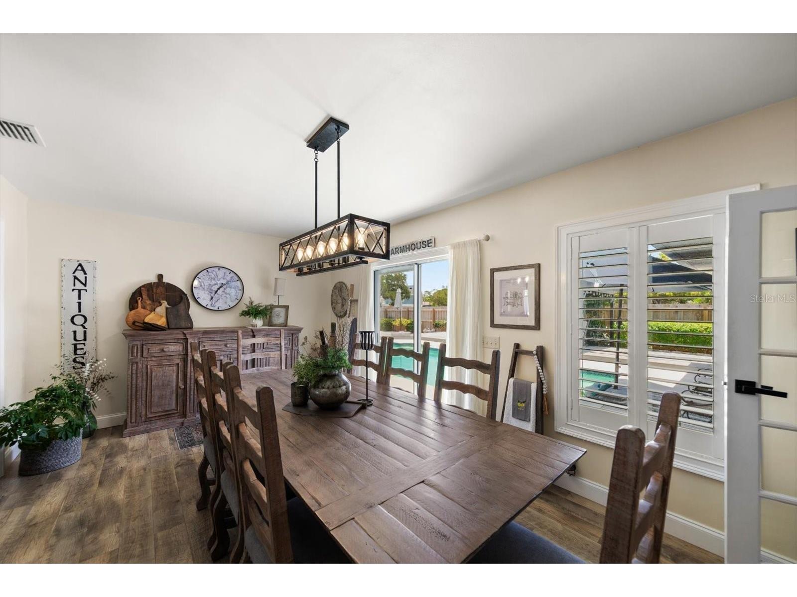 13720 94th Avenue Seminole FL 33776 TB8512629 image9