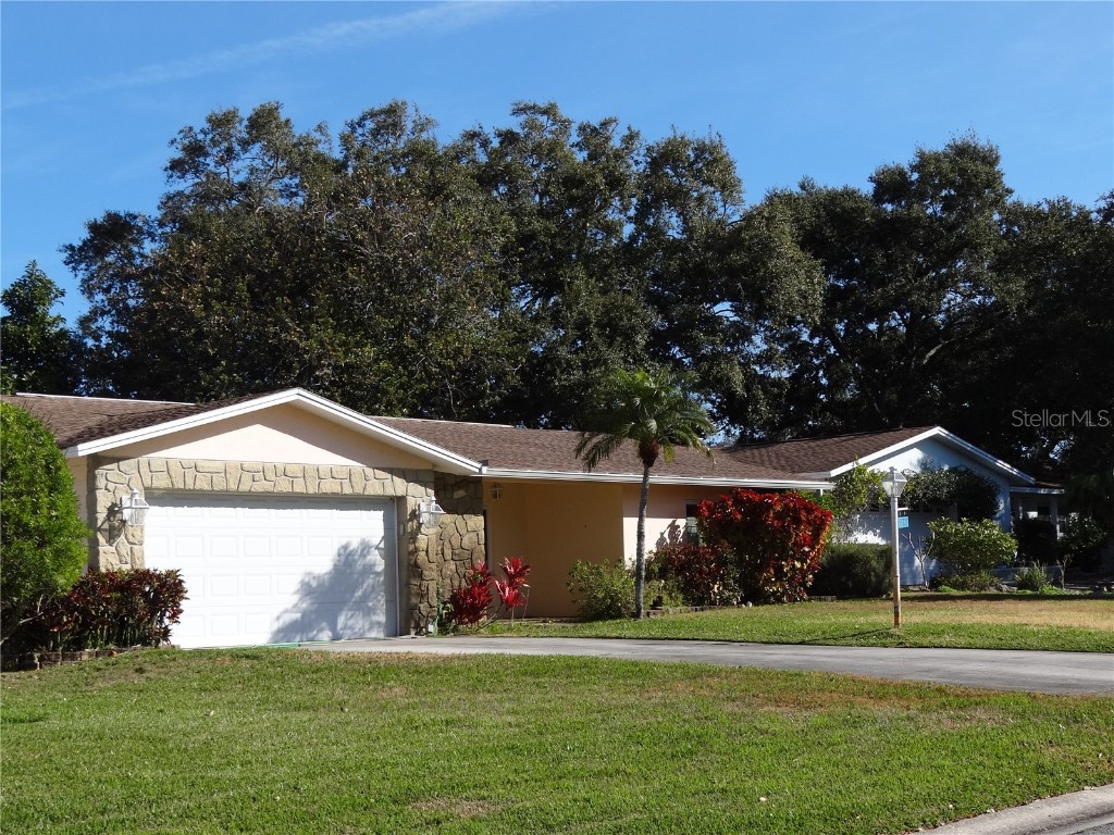 13721 88th Avenue Seminole FL 33776 U8235741 image1