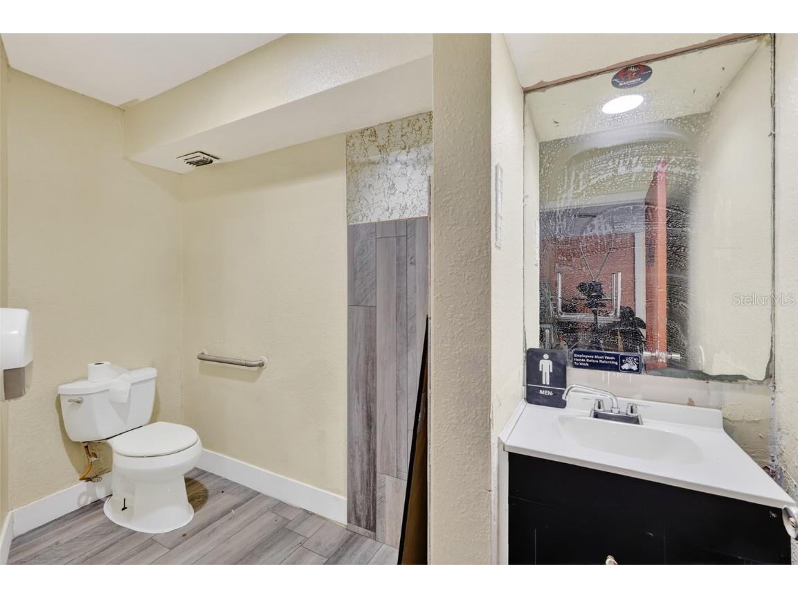 13721 Country Club Drive Tavares FL 32778 - LITTLE LAKE HARRIS G5103713 image14