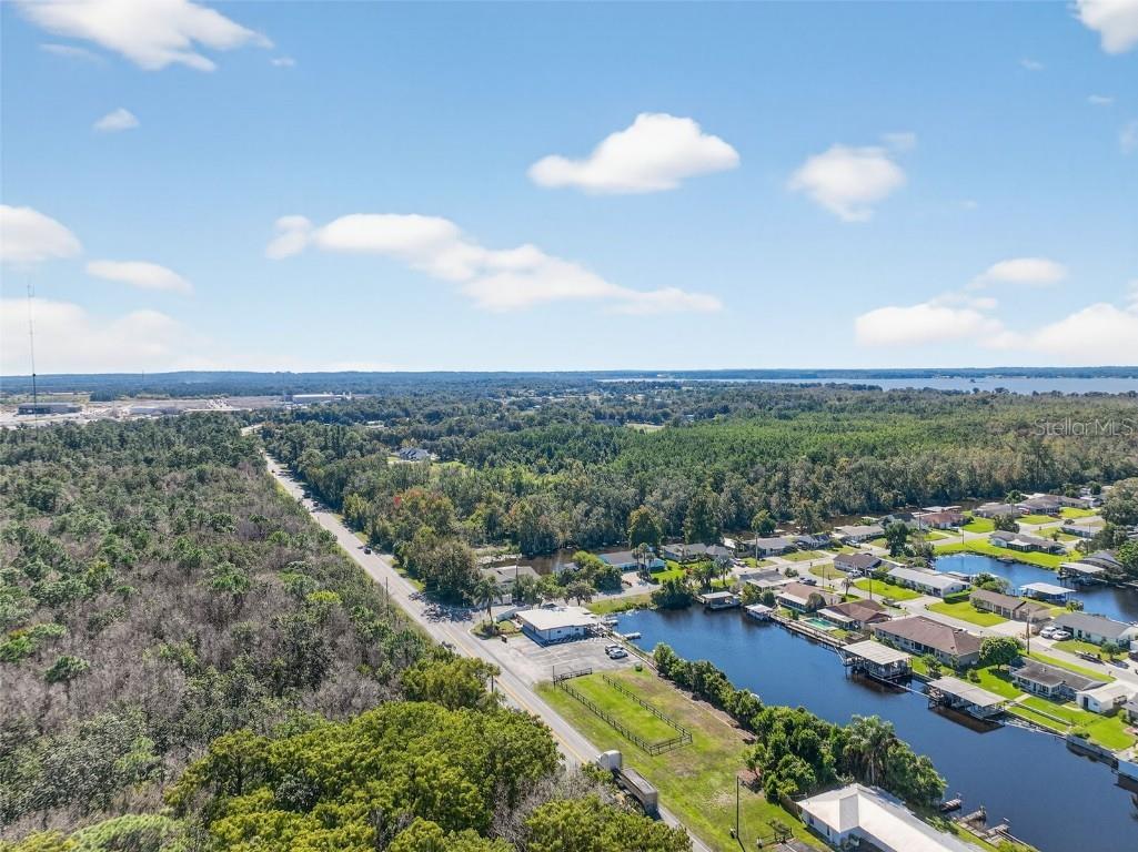 13721 Country Club Drive Tavares FL 32778 - LITTLE LAKE HARRIS G5103713 image21