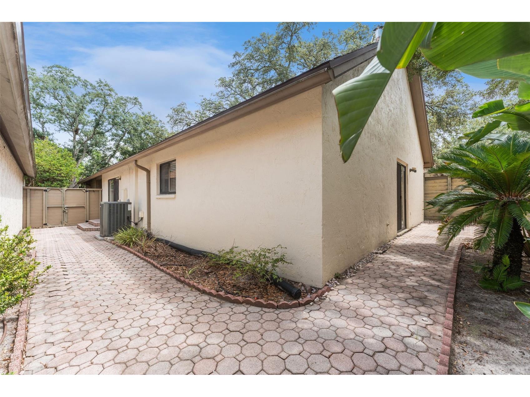 13721 Lazy Oak Drive Tampa FL 33613 TB8524766 image27
