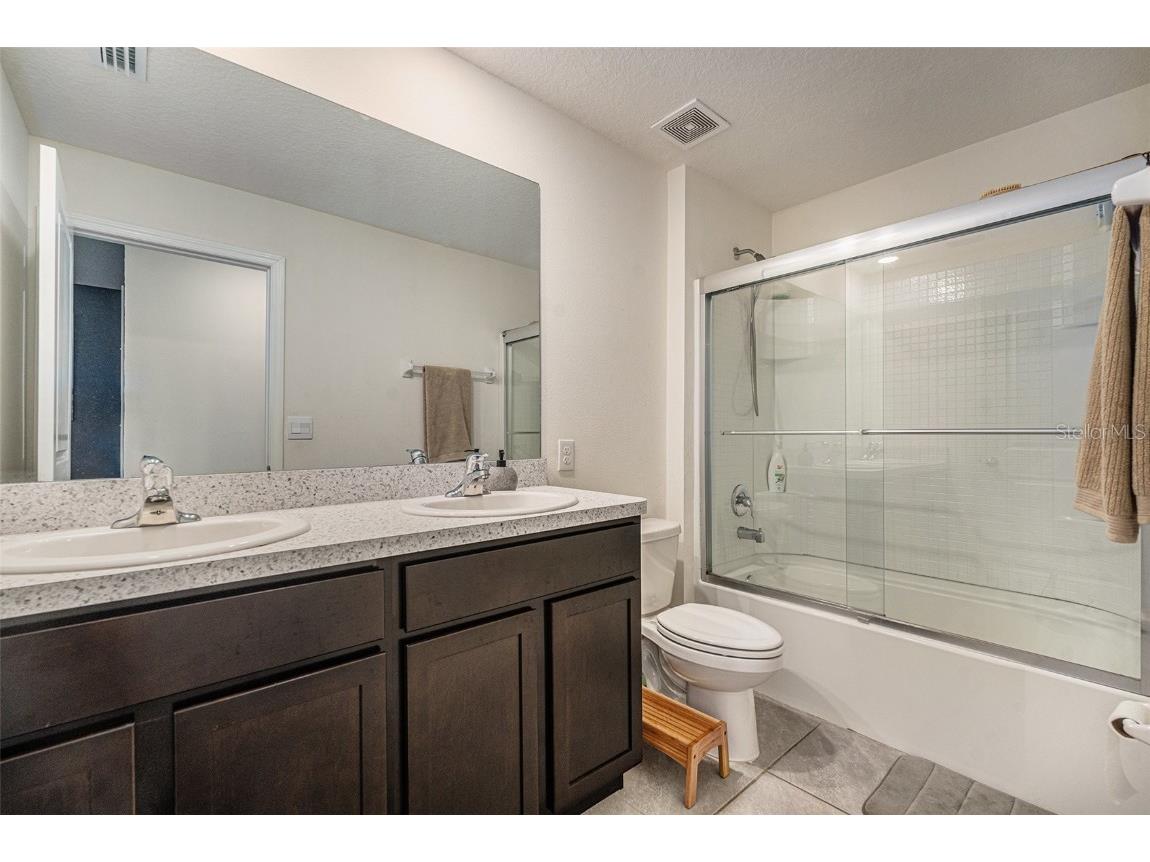 13721 Thimbleberry Drive Dade City FL 33525 TB8444057 image27