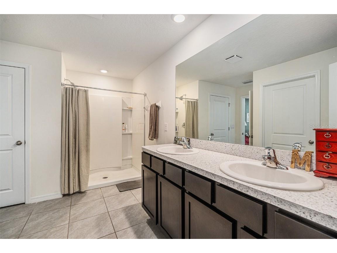 13721 Thimbleberry Drive Dade City FL 33525 TB8444057 image6