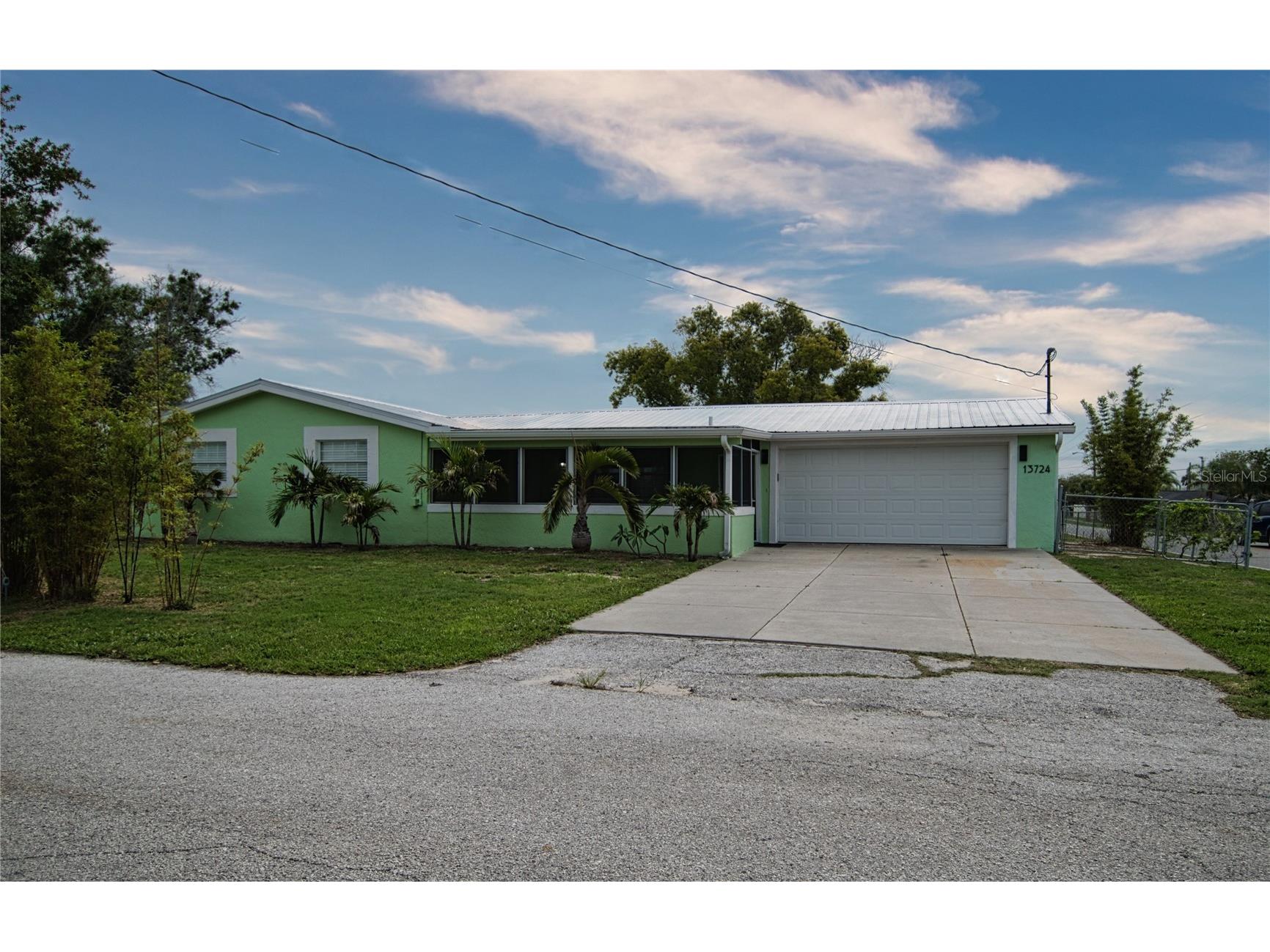 13724 Cox Avenue Hudson FL 34667 TB8494315 image2