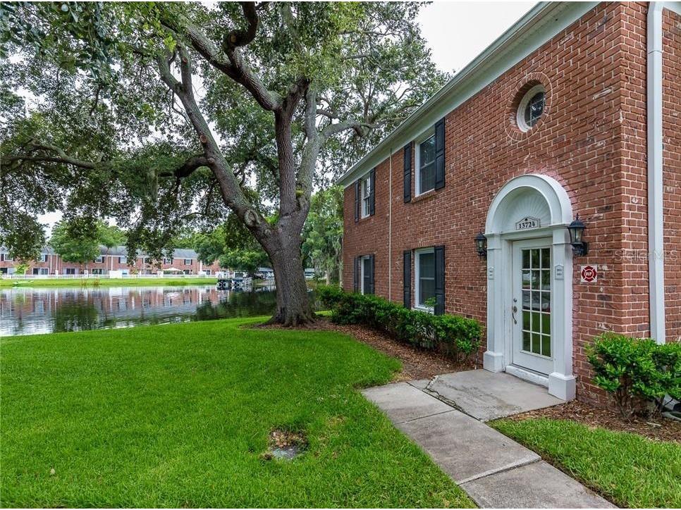 13724 Orange Sunset Drive #201 Tampa FL 33618 - LAKE MAGDALENE T3518838 image1
