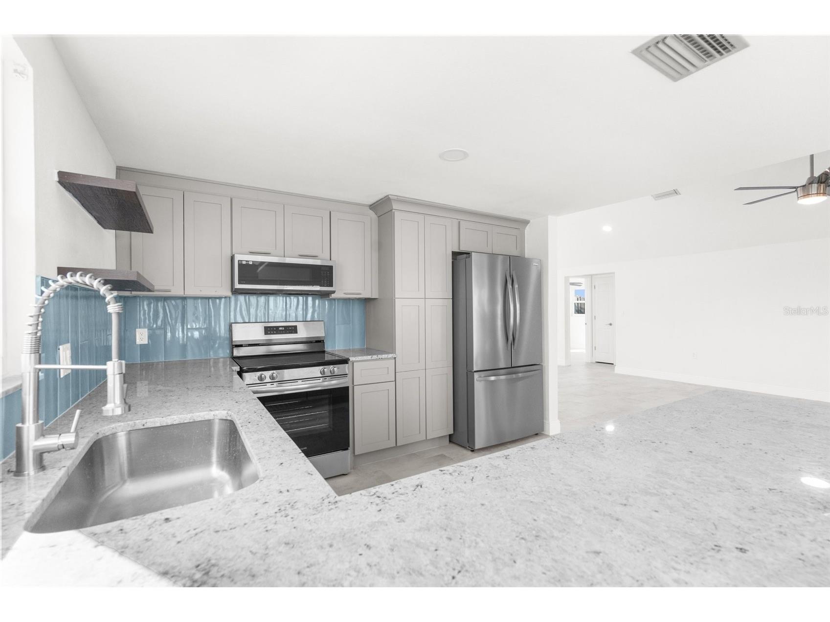 13726 Michelle Avenue Hudson FL 34667 - GULF OF MEXICO TB8493763 image5