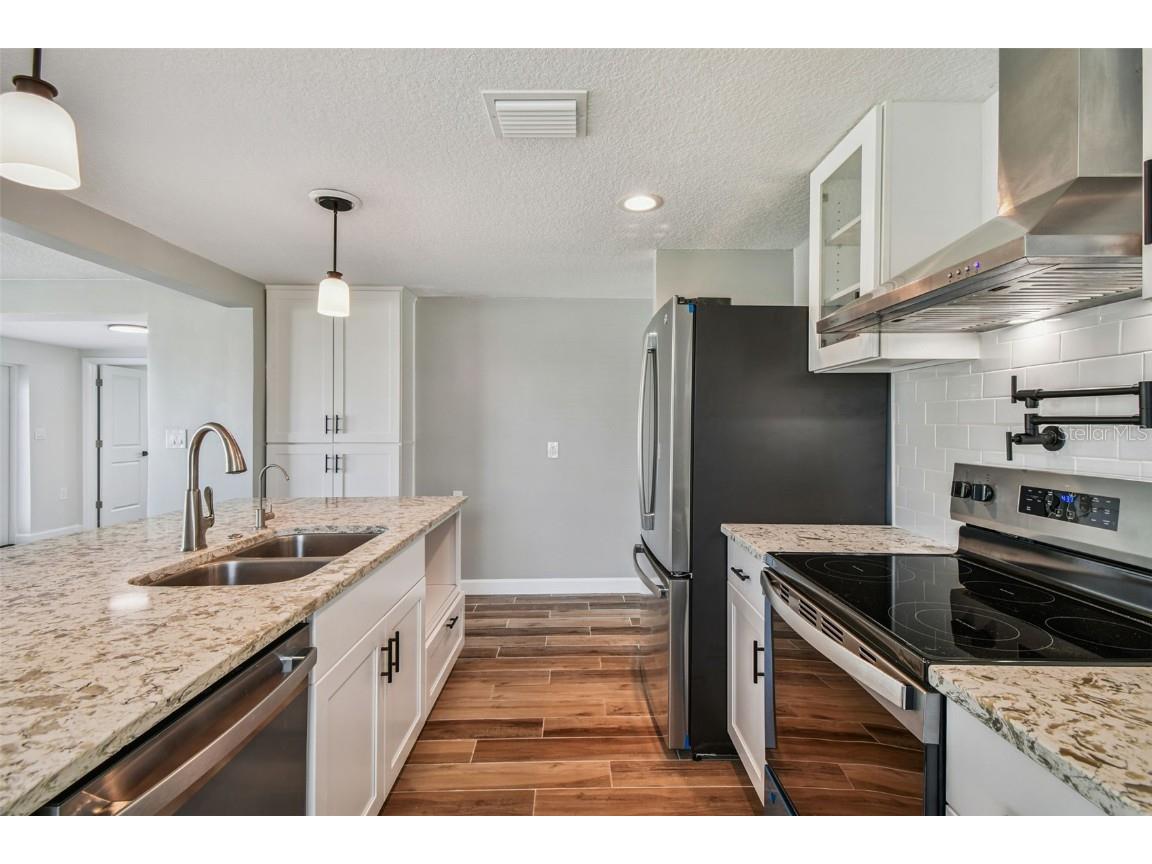 13727 Coco Avenue Hudson FL 34667 W7877312 image12