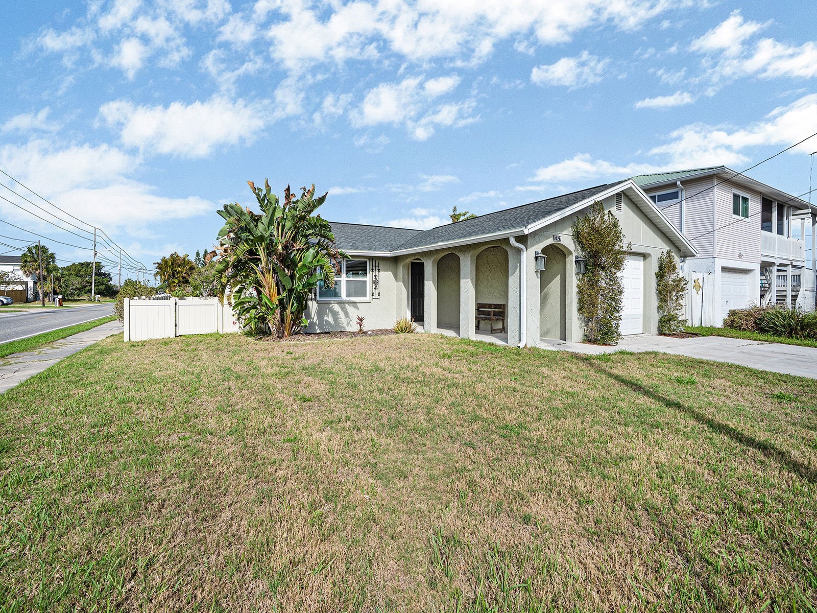 13727 Coco Hudson FL 34667 TB8486650 image2