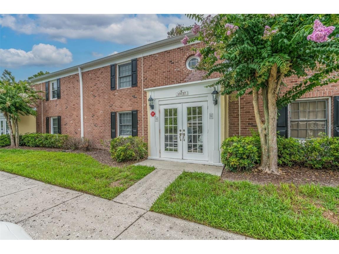 13727 Juniper Blossom Drive #102 Tampa FL 33618 - LAKE MAGDALENE T3496423 image1