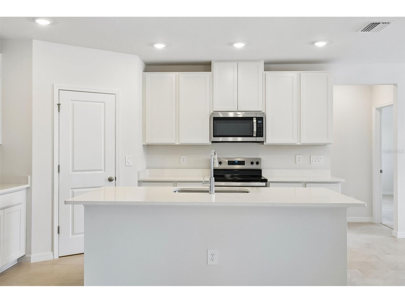 13729 Umber Forest Street Hudson FL 34669 TB8518105 image27